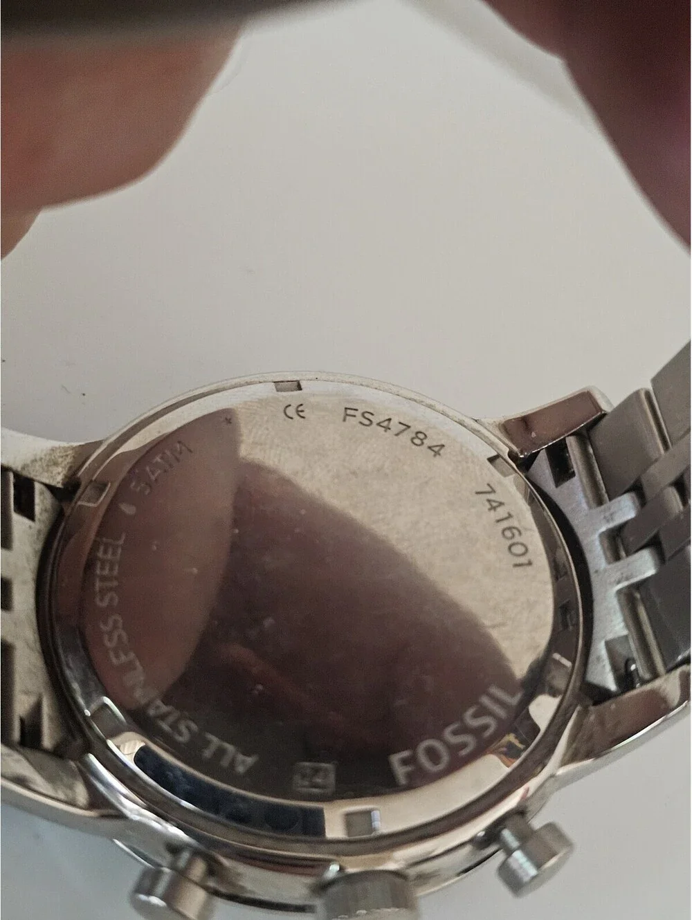 Fossil Fs4784 Analog Quartz Men’s wrist Watch silver new battery installed